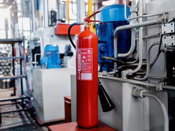 Углекислотный огнетушитель ОУ-5 ИНЕЙ ВСЕ